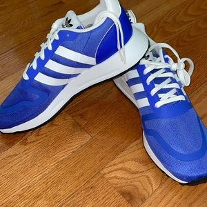 MENS ADIDAS MULTIX SIZE 10.5